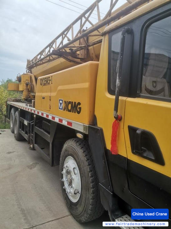 Buy XCMG QY25K5C Used Crane / 1